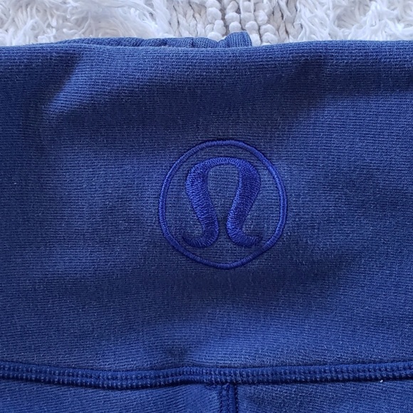 lululemon Scube Hoodie - Picture 3 of 8